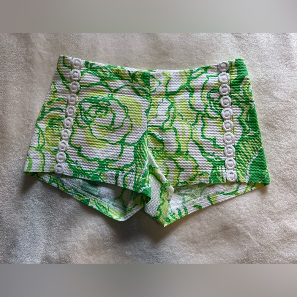 Lilly Pulitzer Liza short -crochet trim - Resort White Heart Breakers.